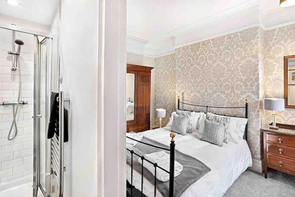 The Stanley Suite 1 Bedroom Apt Dog Friendly Patio Харрогейт Экстерьер фото
